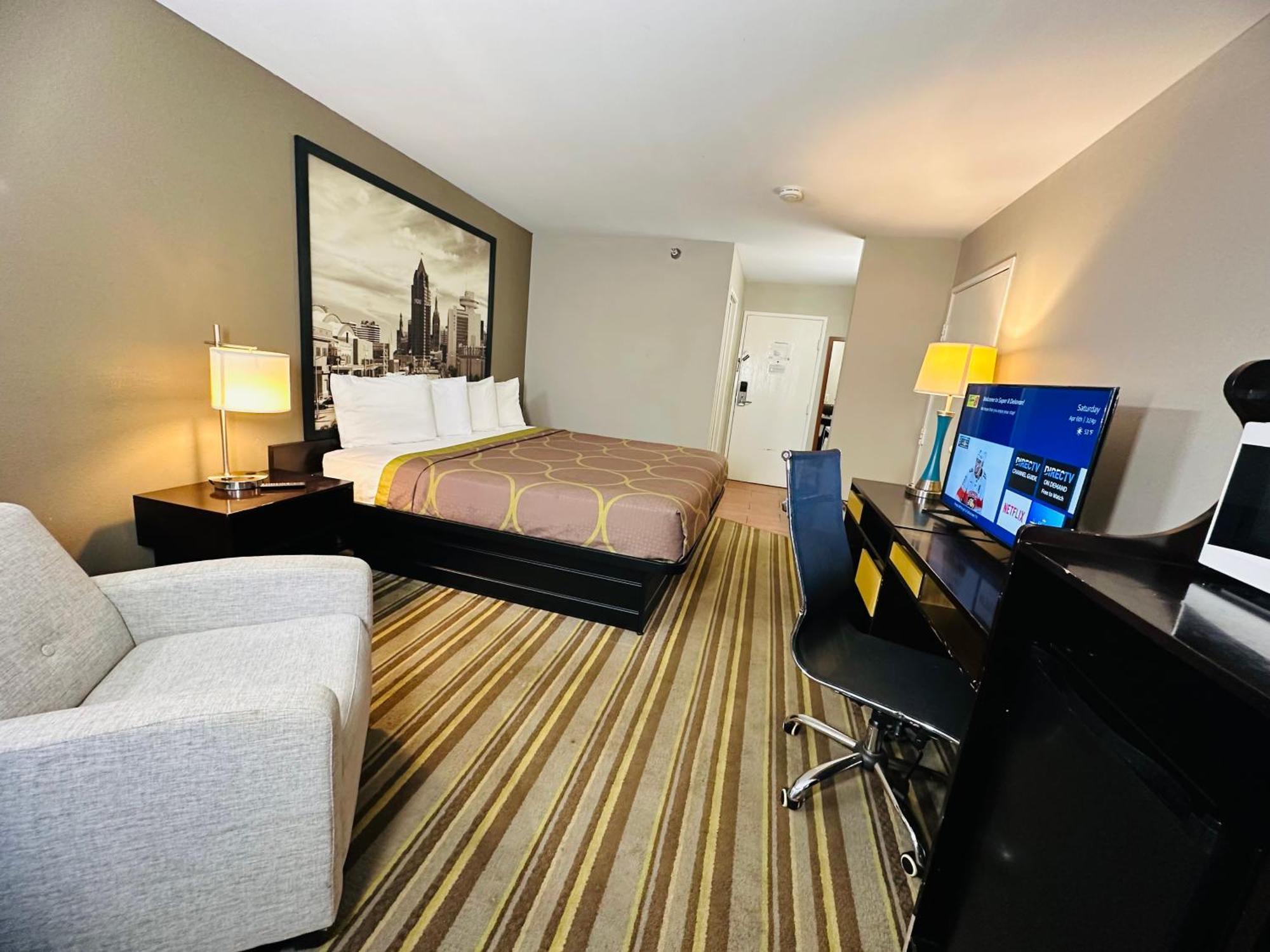 Delavan Inn And Suites Kültér fotó